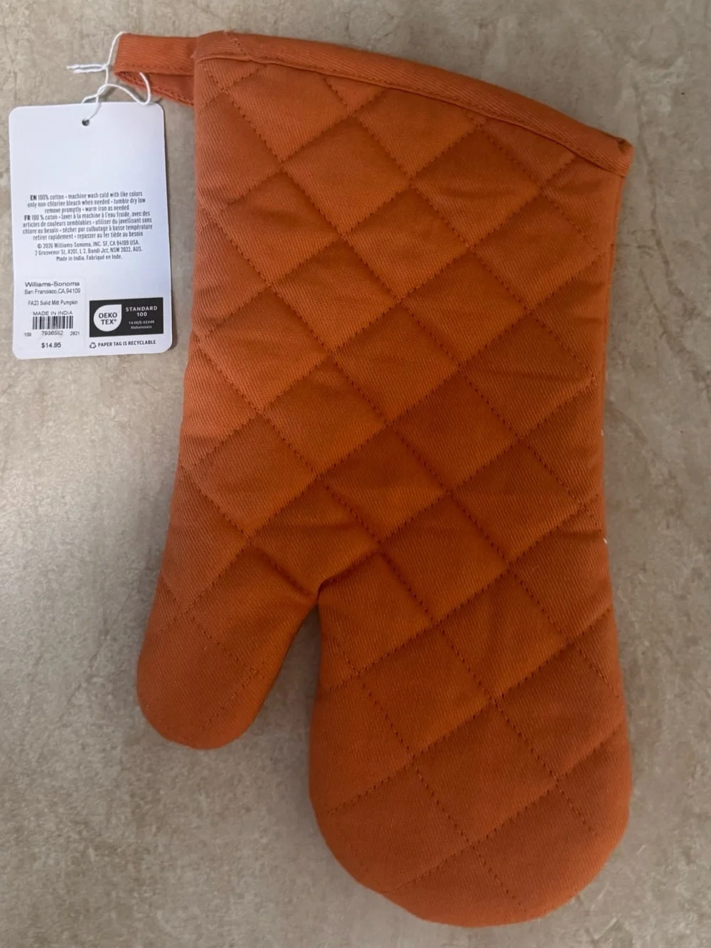 Williams Sonoma Potholder and Oven Mitt